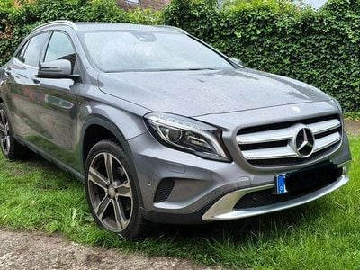 Mercedes GLA200