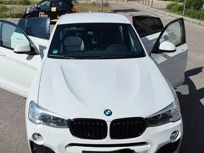 Gebraucht BMW X4 Sport Line 190 PS (139 kW) 2015 Weiß SUV