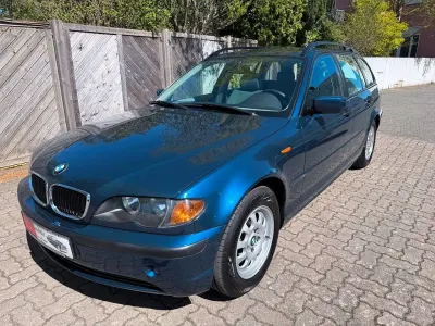 Usata BMW 316 Sport Line 116 CV (85 kW) 2005 Blu Station wagon