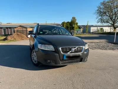 Gebraucht Volvo V50 109 PS (80 kW) 2009 Grau Kombi