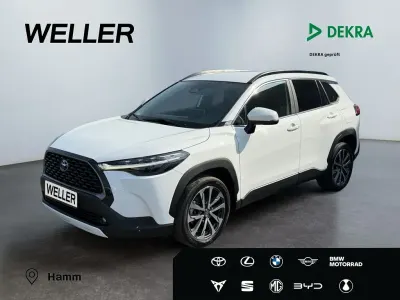 Gebraucht Toyota Corolla Cross Team 197 PS (144 kW) 2022 Weiss SUV