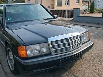 Usata Mercedes 190 109 CV (80 kW) 1990 Berlina