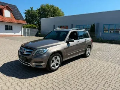 Gebraucht Mercedes GLK250 204 PS (150 kW) 2014 Grau SUV
