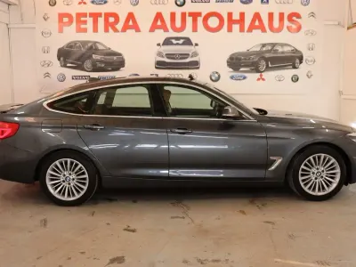 Gebraucht BMW 330 Luxury Line 252 PS (185 kW) 2019 Grau Limousine