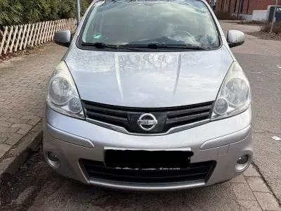 Usata Nissan Note Pure 88 CV (64 kW) 2009 Argento Utilitaria