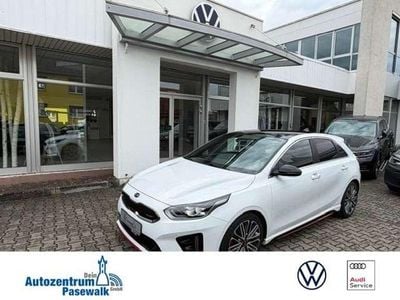 Second-hand Kia Ceed 204 CP (150 kW) 2021 Alb Hatchback