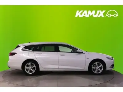 Używany Opel Insignia Innovation 165 KM (121 kW) 2020 Biały Kombi