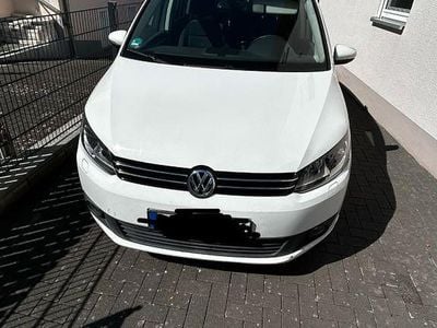 Gebraucht VW Touran 110 PS (80 kW) 2014 Weiß Van / Kleinbus