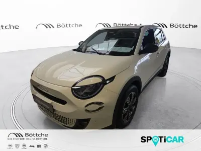 Neu Fiat 600 Business 110 PS (80 kW) 2026 Andere SUV