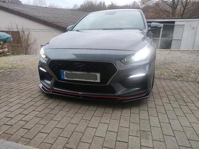 Grau Gebraucht 2018 Hyundai i30 N Performance Limousine | 21.500 € (Fairer Preis)