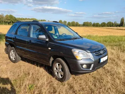 Gebraucht Kia Sportage 141 PS (103 kW) 2010 Grau SUV