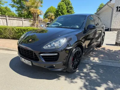 Gebraucht Porsche Cayenne GTS 420 PS (308 kW) 2012 Schwarz SUV