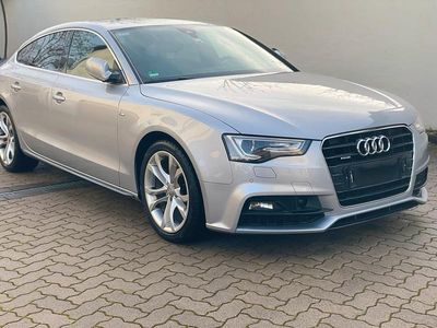 Gebraucht Audi A5 Sportback S-Line 190 PS (139 kW) 2015 Silber Kleinwagen