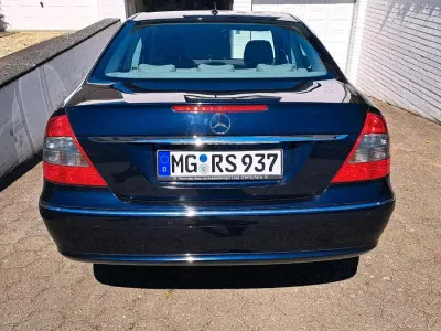 Brugt Mercedes E280 231 HK (169 kW) 2007 Blå Sedan