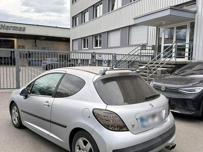 Gebraucht Peugeot 207 Sport 95 PS (69 kW) 2009 Silber Kleinwagen