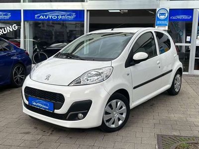 gebraucht Peugeot 107 Active /Klima/Automatik/Voll S-Heft/60TKM/