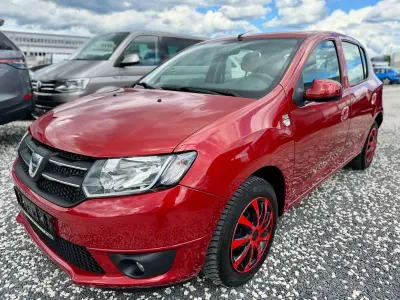 Gebraucht Dacia Sandero Lauréate 90 PS (66 kW) 2014 Rot Kleinwagen