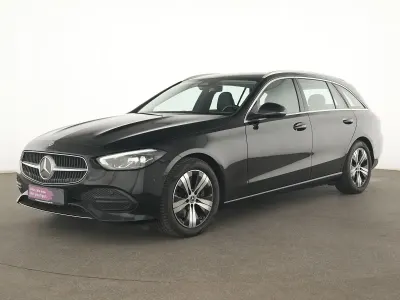 Gebraucht Mercedes C200 Avantgarde 163 PS (119 kW) 2025 Schwarz Limousine