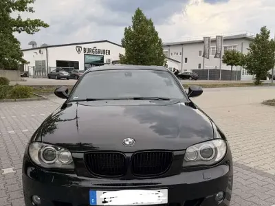 Gebraucht BMW 118 M Sport 143 PS (105 kW) 2011 Schwarz Kleinwagen