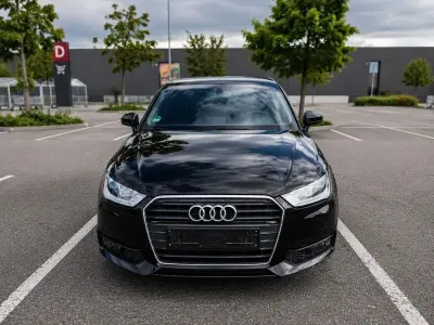 Gebraucht Audi A1 Sportback 82 PS (60 kW) 2017 Schwarz Kleinwagen