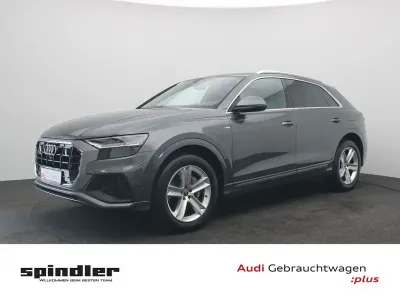 Gebraucht Audi Q8 S-Line 381 PS (280 kW) 2023 Grau SUV
