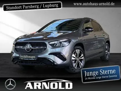 Gebraucht Mercedes GLA200 Progressive 163 PS (119 kW) 2026 Grau SUV