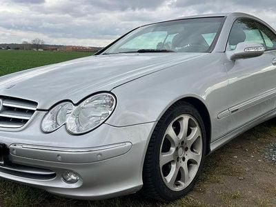 Usata Mercedes CLK320 Elegance 218 CV (160 kW) 2001 Argento Coupé