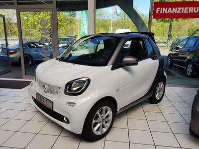 Second-hand Smart ForTwo Cabrio Passion 71 CP (52 kW) 2017 Alb Cabrio