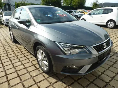 Gebraucht Seat Leon Style 116 PS (85 kW) 2017 Grau Limousine