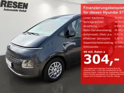 Gebraucht Hyundai Staria Trend 177 PS (130 kW) 2024 Grau Van / Kleinbus