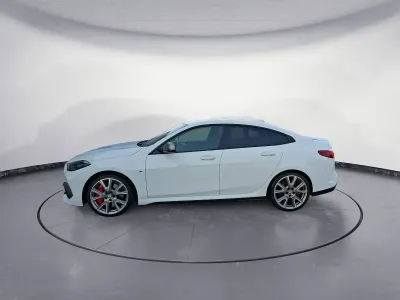 Gebraucht BMW M235 Sport Line 306 PS (225 kW) 2021 Weiß Coupé