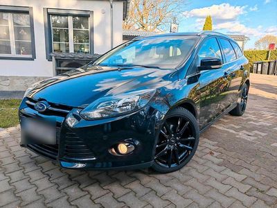 Usata Ford Focus Titanium 125 CV (91 kW) 2013 Nero Station wagon