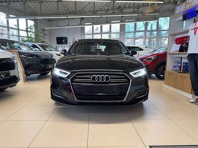 Gebraucht Audi A3 Design 116 PS (85 kW) 2017 Brillantschwarz
