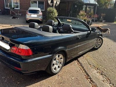Gebraucht BMW 318 Cabriolet 160 PS (117 kW) 2005 Schwarz Cabrio