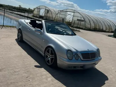 Gebraucht Mercedes CLK320 218 PS (160 kW) 1999 Silber Cabrio