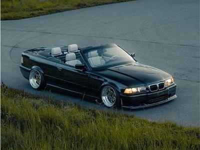 Schwarz Gebraucht 1996 BMW 328 Cabriolet M Sport Cabrio | 18.500 €