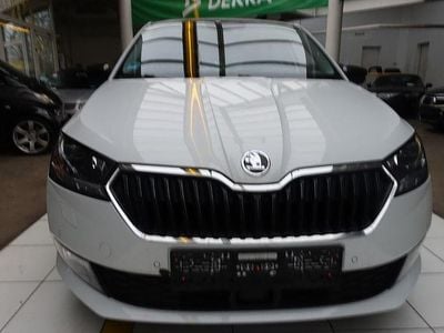 Gebraucht Skoda Fabia Clever 95 PS (69 kW) 2018 Weiß Limousine