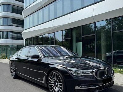 Gebraucht BMW 730L Executive 265 PS (194 kW) 2017 Schwarz Limousine