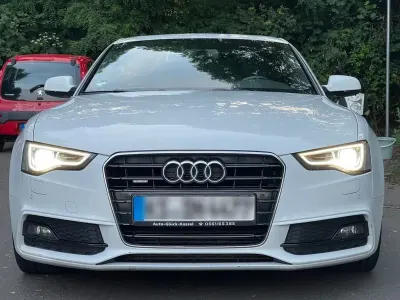 Gebraucht Audi A5 Sportback Sport 218 PS (160 kW) 2016 Weiß Kleinwagen