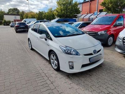 Gebraucht Toyota Prius 136 PS (100 kW) 2010 Weiß Kleinwagen