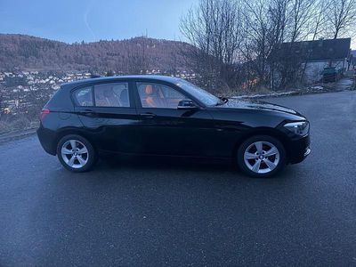 Gebraucht BMW 116 Sport Line 136 PS (100 kW) 2013 Schwarz Kleinwagen