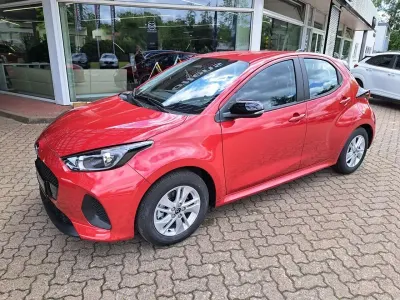 Neu Mazda 2 Center-Line 116 PS (85 kW) 2026 Formal red Kleinwagen
