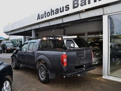 Second-hand Nissan Navara 190 CP (139 kW) 2011 Negru Pickup