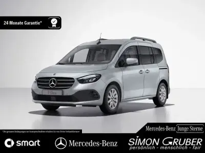Gebraucht Mercedes T180 Progressive 116 PS (85 kW) 2025 Silber Van / Kleinbus