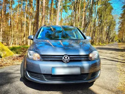 Używany VW Golf Plus Cross 105 KM (77 kW) 2010 Czarny Minivan