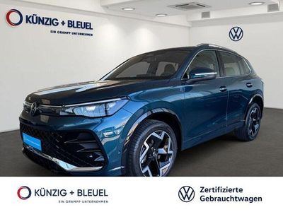 Gebraucht VW Tiguan R-line 193 PS (141 kW) 2025 Nightshade blue metallic SUV