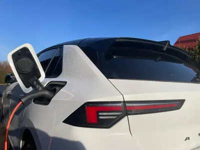 Brugt Opel Astra 181 HK (133 kW) 2023 Sort Sedan