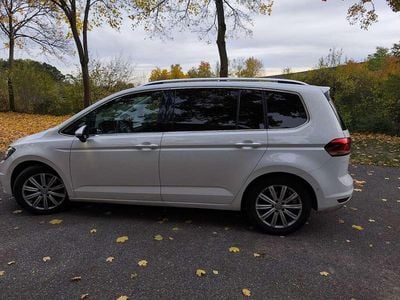 Gebraucht VW Touran Highline 150 PS (110 kW) 2016 Van / Kleinbus
