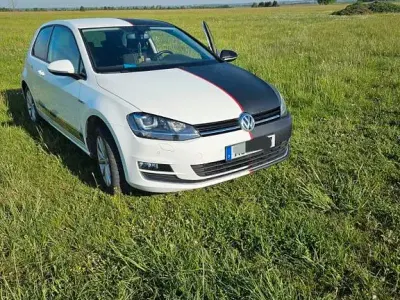Second-hand VW Golf VII LOUNGE 86 CP (63 kW) 2016 Alb Berlinǎ