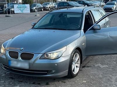 Gebraucht BMW 530 272 PS (200 kW) 2007 Grau Kombi